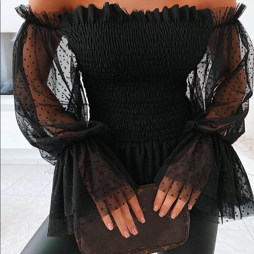 Off the shoulder- long sleeve shirt